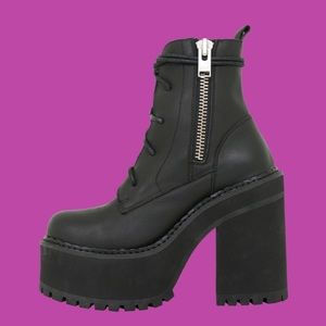 Unif Choke Boot